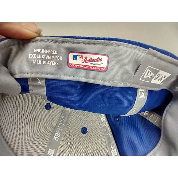 New Era Chicago Cubs 59FIFTY Fitted Blue Hat Size 7 1/4 Batting Practice - Picture 11 of 12